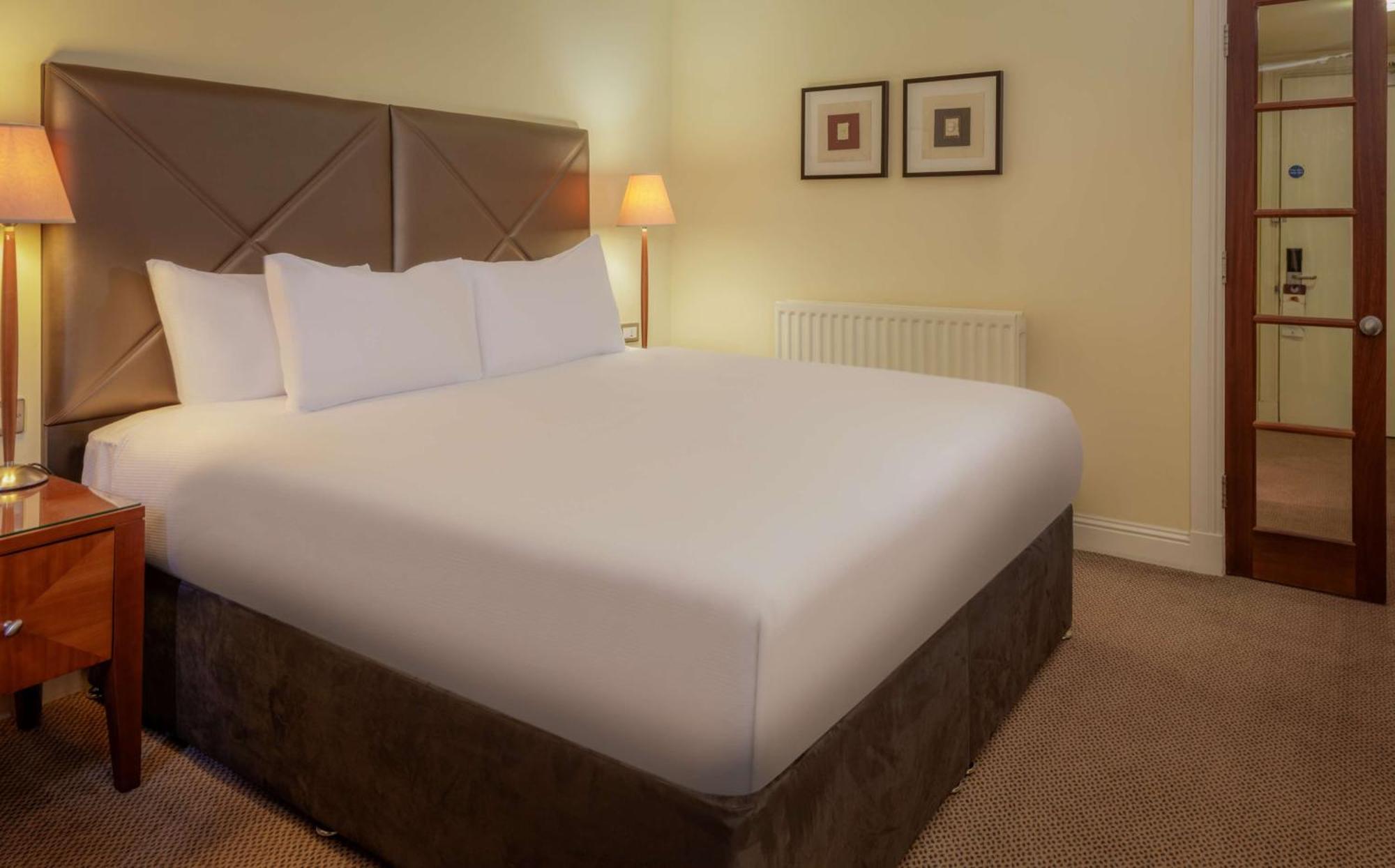 Glasgow Westerwood Hotel, Spa & Golf Resort Cumbernauld Extérieur photo