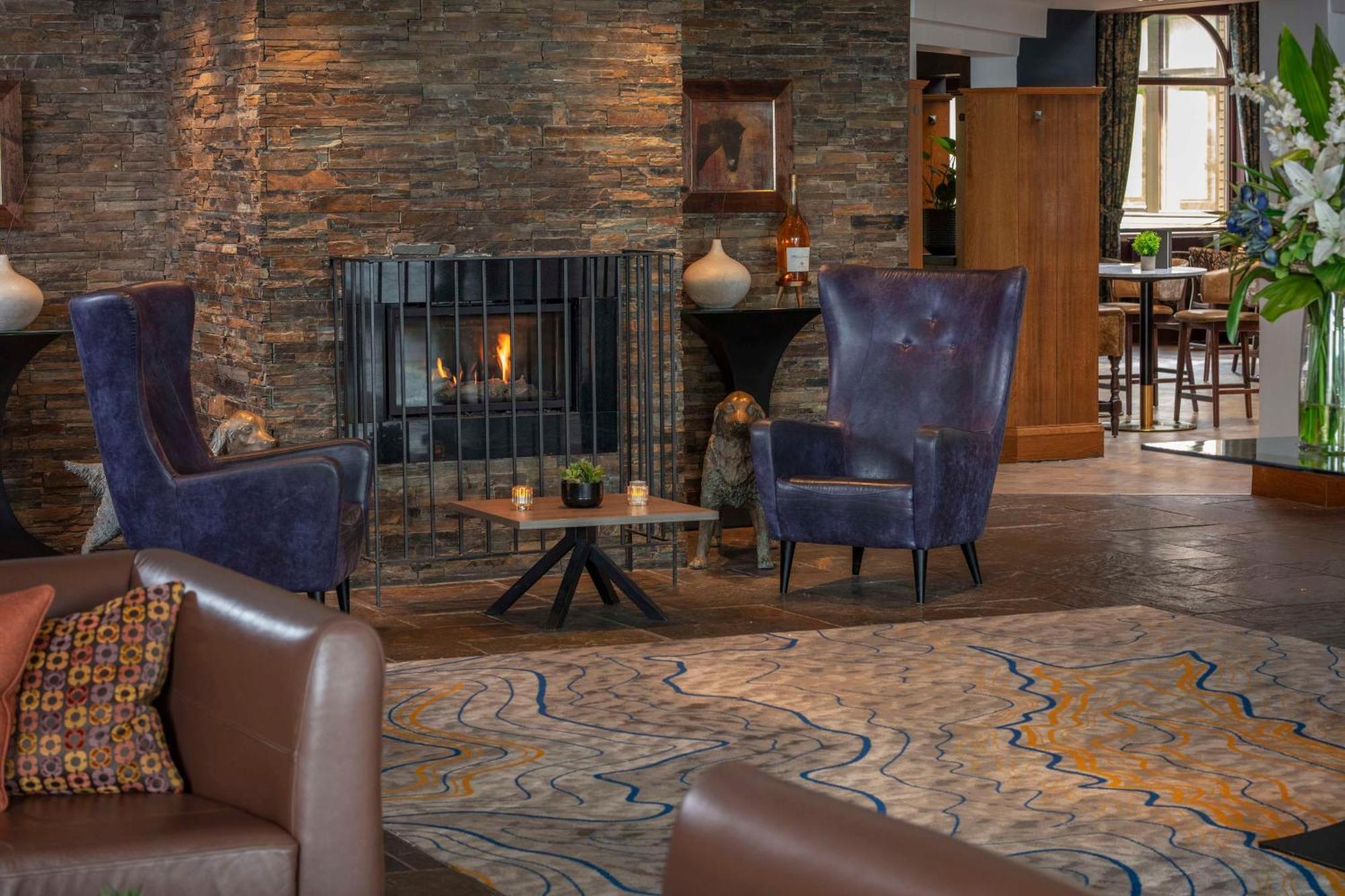 Glasgow Westerwood Hotel, Spa & Golf Resort Cumbernauld Extérieur photo